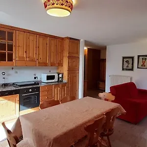 https://domus-alpina.it-lombardy.com